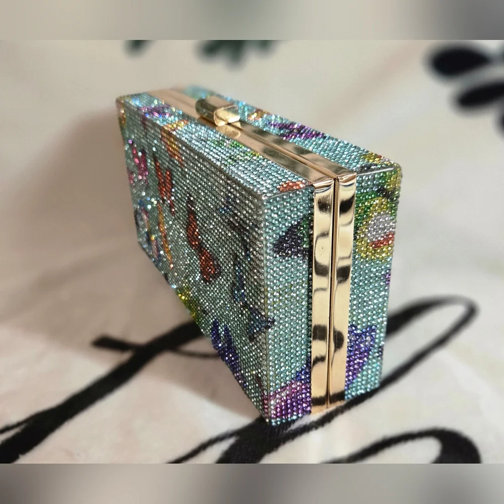 NWOT Butterfly Rhinestone Clutch (Green) - Picture 4 of 10